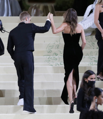 13.09 | Chegando no Met Gala 2021 — “In America: A Lexicon of Fashion”