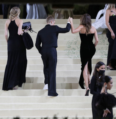 13.09 | Chegando no Met Gala 2021 — “In America: A Lexicon of Fashion”