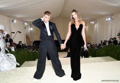 13.09 | Met Gala 2021 — Dentro do Evento