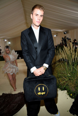 13.09 | Met Gala 2021 — Dentro do Evento
