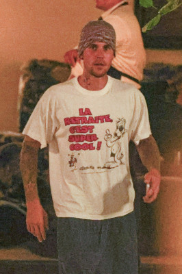 13.09 | recentemente no The Chateau Marmont, em Los Angeles.