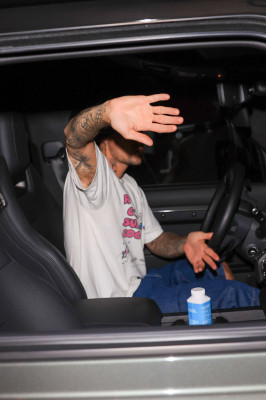 13.09 | recentemente no The Chateau Marmont, em Los Angeles.