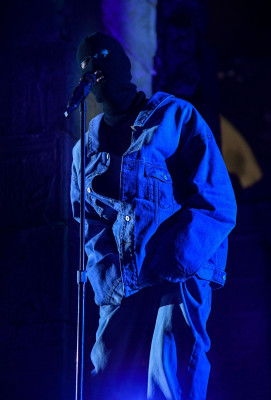 13.09 | Performando no Met Gala 2021