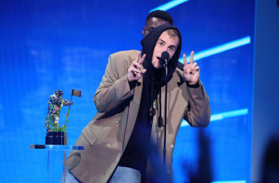 12.09 | MTV Video Music Awards (Show)