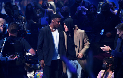 12.09 | MTV Video Music Awards (Show)