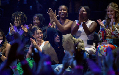 12.09 | MTV Video Music Awards (Show)