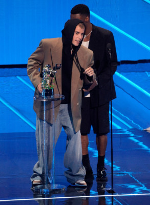 12.09 | MTV Video Music Awards (Show)