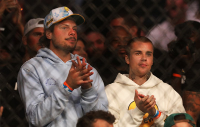 12.06 | UFC 263