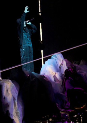 12.09 | Performando no MTV Video Music Awards com The Kid Laroi