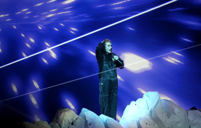 12.09 | Performando no MTV Video Music Awards com The Kid Laroi