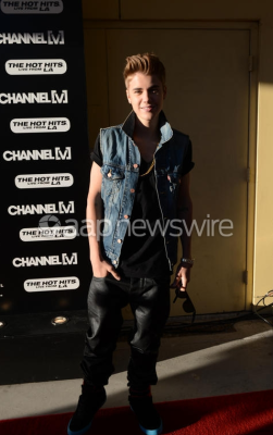 16.07 | Justin Bieber chegando no Bieber Live In Australia