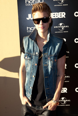 16.07 | Justin Bieber chegando no Bieber Live In Australia