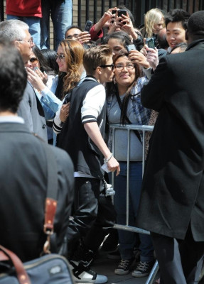 27.04 | Justin Bieber chegando no Tribeca Film Festival