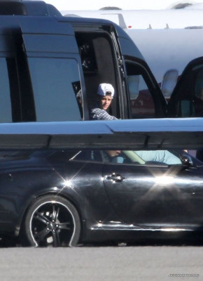 20.12 | No aeroporto Van Nuys em LA