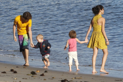 17.02 | Com a família em praia na Califórnia