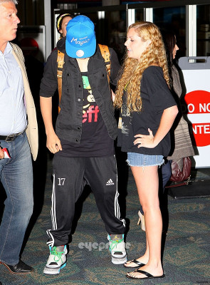 04.12 | Justin Bieber chegando em Miami