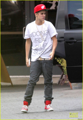 25.05 | Justin Bieber deixando estúdio em Los Angeles