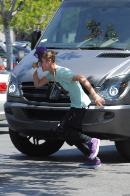 27.05 | Justin Bieber e Selena Gomez em Los Angeles