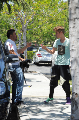 27.05 | Justin Bieber e Selena Gomez em Los Angeles