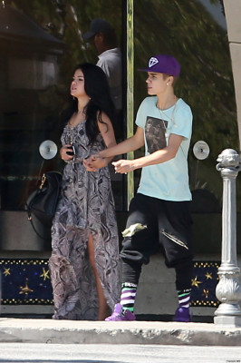 27.05 | Justin Bieber e Selena Gomez em Los Angeles