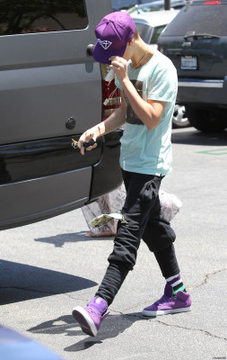 27.05 | Justin Bieber e Selena Gomez em Los Angeles