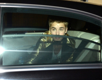 06.03 | Justin Bieber deixando o Lo Spettacolo Sta Per Iniziare, em Verona