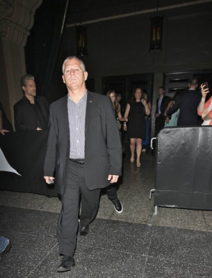 --/06 - Saindo da The Alliance for Children’s Rights na boate Avalon em Hollywood