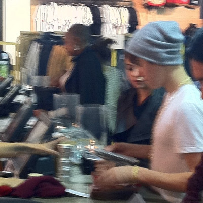 01.02 | Justin Bieber com Selena Gomez em Los Angeles