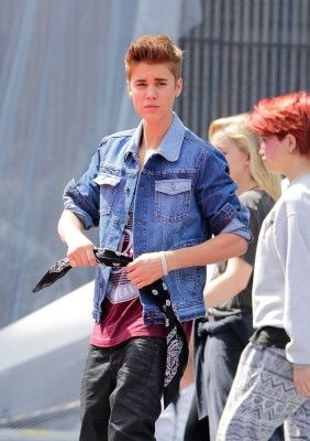 16.06 | Justin Bieber ensaiando para o MuchMusic Video Awards 2012