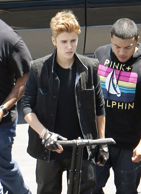 07.06 | Justin Bieber nos bastidores do clipe de As Long As You Love Me