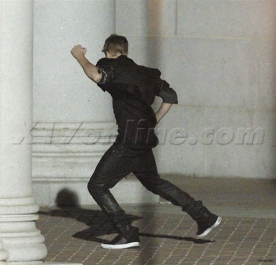 07.06 | Justin Bieber nos bastidores do clipe de As Long As You Love Me