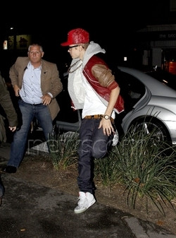 15.07 | Justin Bieber em Melbourne, Austrália