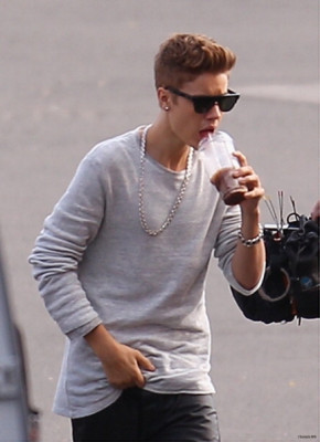 15.07 | Justin Bieber chegando no Australia's Got Talent