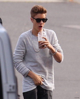15.07 | Justin Bieber chegando no Australia's Got Talent