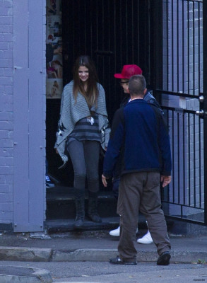 17.07 | Justin Bieber e Selena Gomez fazendo compras na Austrália
