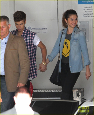 19.07 | Justin Bieber deixando seu hotel na Nova Zelândia