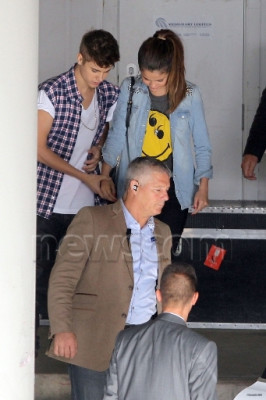 19.07 | Justin Bieber deixando seu hotel na Nova Zelândia