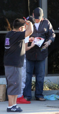 28.08 | Justin Bieber deixando o ensaio para a Believe Tour