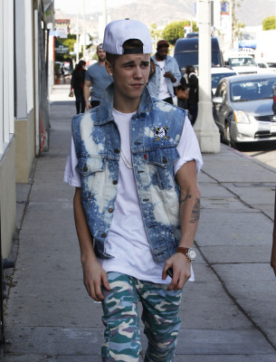 16.11 | Justin Bieber no UNIF em LA