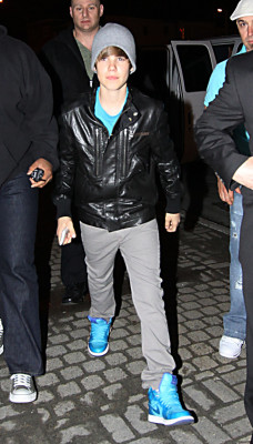 17.04 | Justin Bieber deixando o Juno Awards
