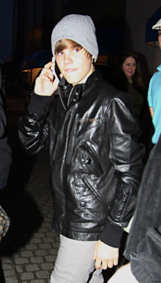 17.04 | Justin Bieber deixando o Juno Awards