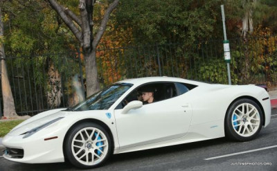 12.03 | Justin Bieber e Selena Gomez em Los Angeles
