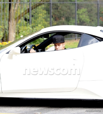 12.03 | Justin Bieber e Selena Gomez em Los Angeles