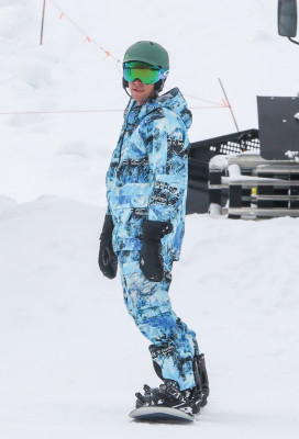 31.12 | Aproveitando uma manhã de snowboard com os amigos em Aspen