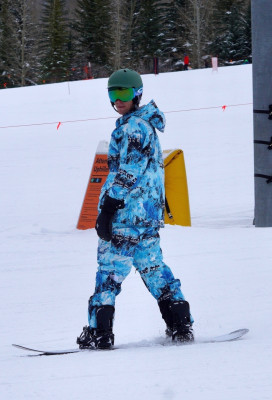 31.12 | Aproveitando uma manhã de snowboard com os amigos em Aspen
