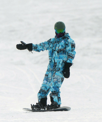 31.12 | Aproveitando uma manhã de snowboard com os amigos em Aspen