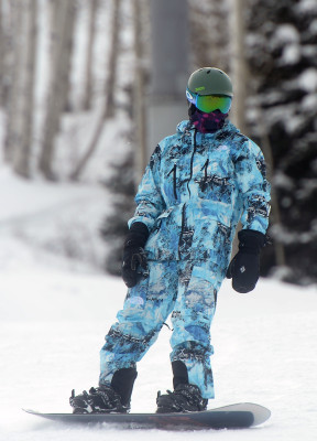 31.12 | Aproveitando uma manhã de snowboard com os amigos em Aspen