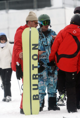 31.12 | Aproveitando uma manhã de snowboard com os amigos em Aspen