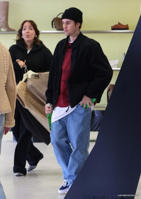 22.12 | Fazendo compras depois do café da manhã em West Hollywood