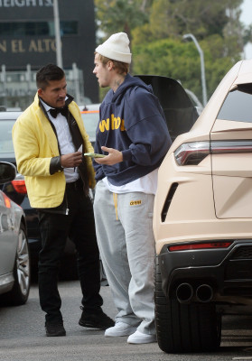 15.12 | Indo ao The Bird Street Social Club, em Los Angeles